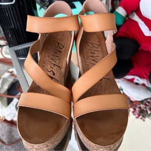 Platform Sandals 10 Blowfish Malibu